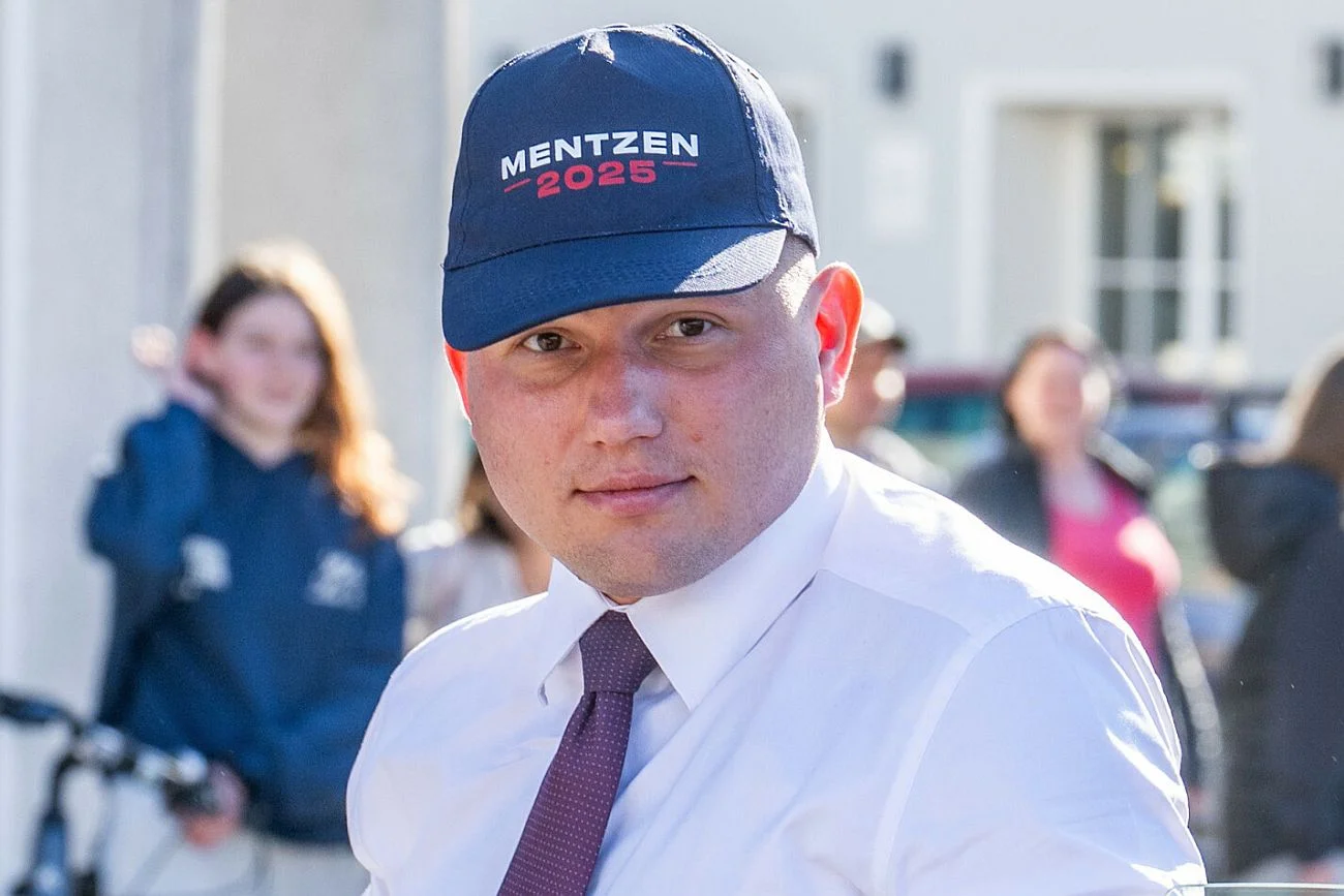 Poparcie dla Sławomira Mentzena szybko topnieje