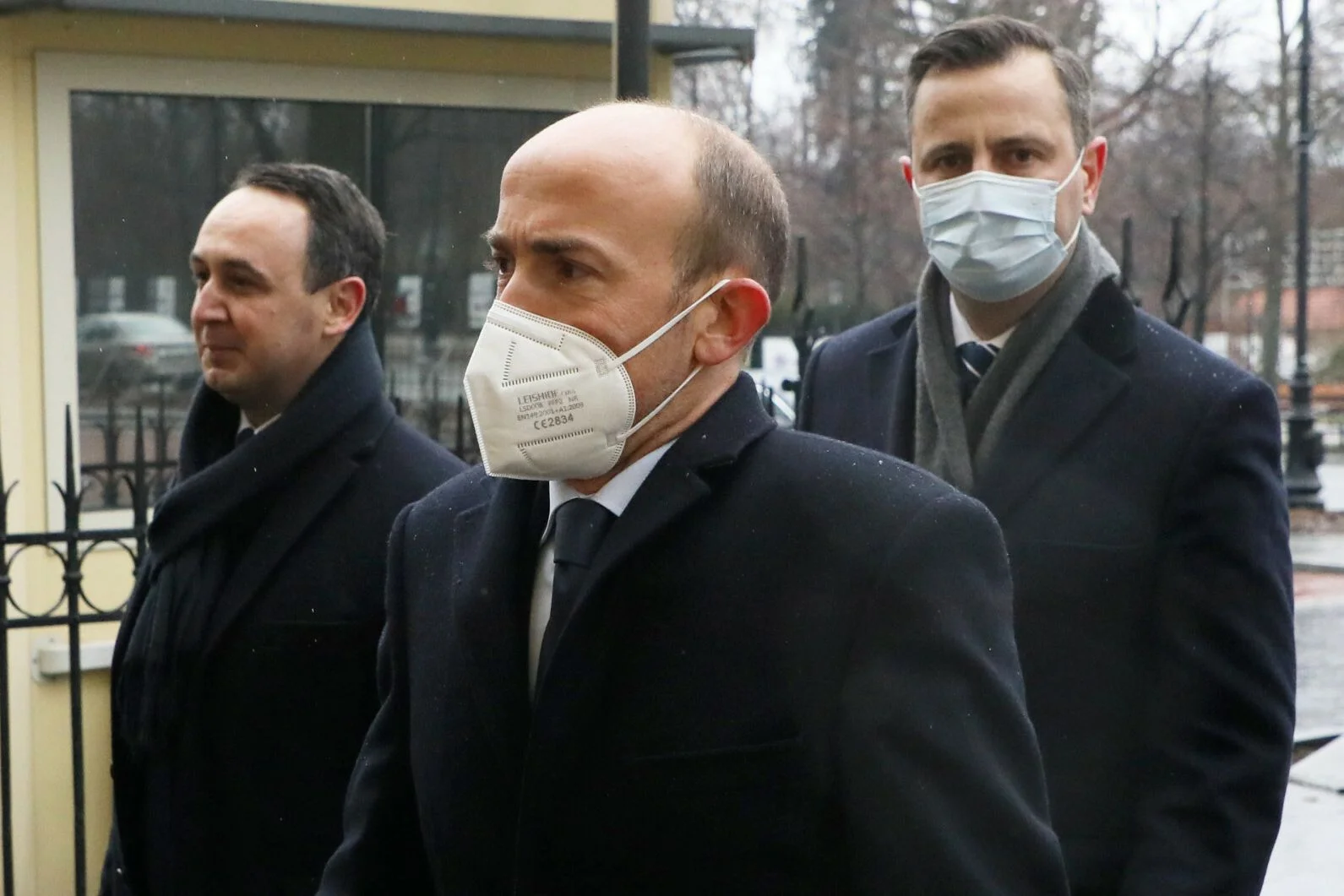 Opozycja nie jest zadowolona po spotkaniu z Mateuszem Morawieckim ws. walki z COVID-19.