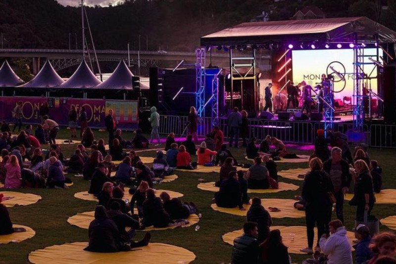 Organizatorzy festiwalu Mona Foma na Tasmanii znaleźli jednak nowy sposób na imprezy plenerowe w czasie pandemii.