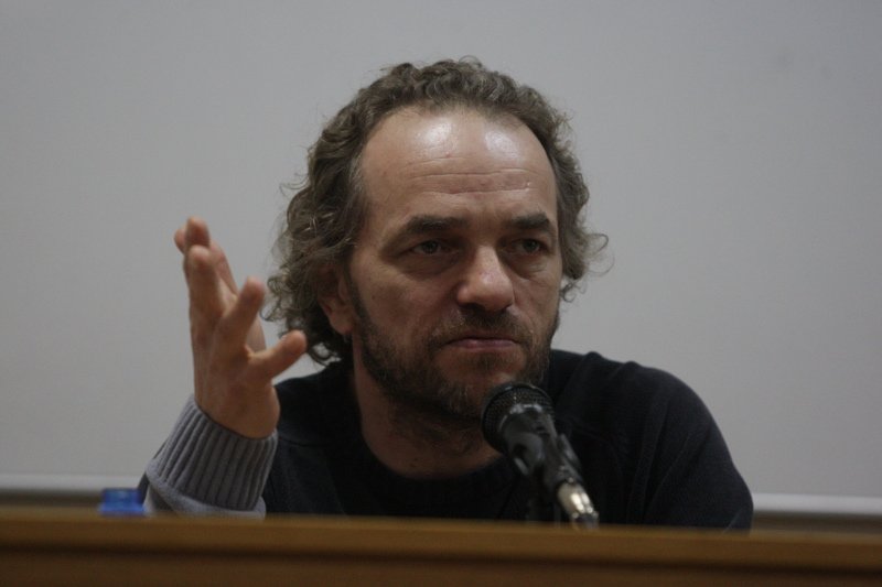 Piotr Najsztub zdał egzamin na prawo jazdy.