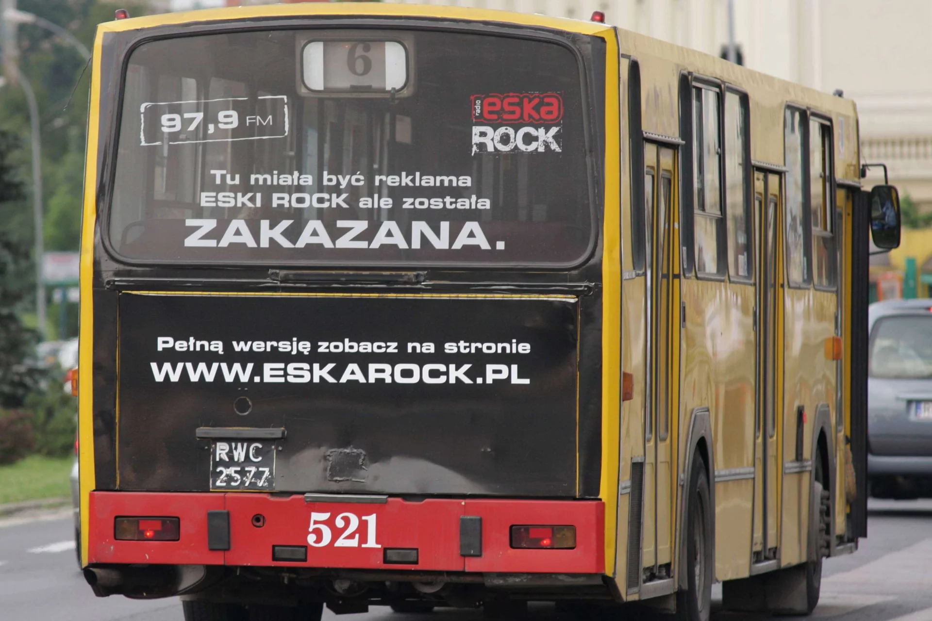 Czy Radio Eska Rock straci koncesję przez występ Kuby Wojewódzkiego i Michała Figurskiego?