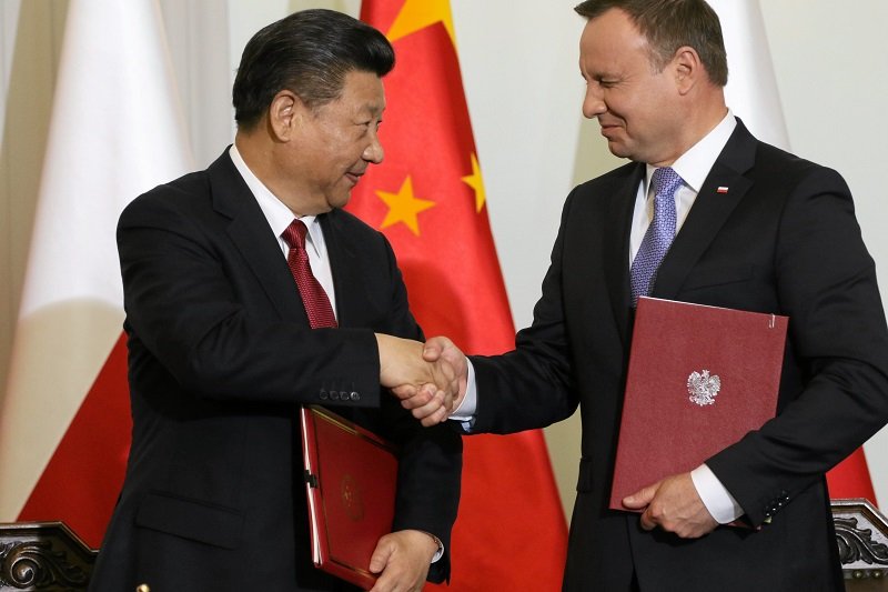 Chińskie szczepionki na covid-19 mogą trafić do Polski.