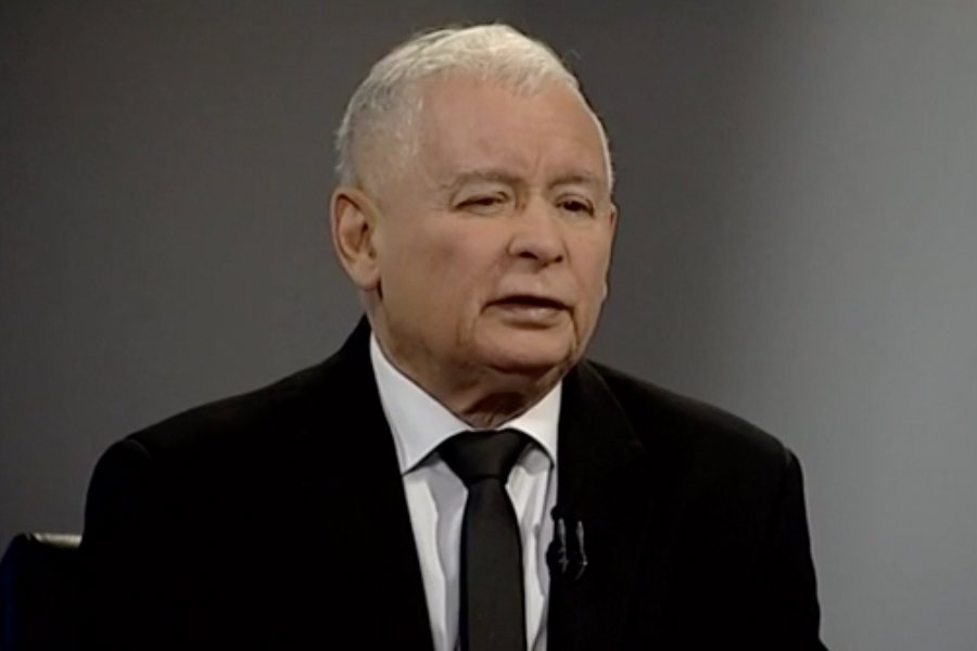 Jarosław Kaczyński mówił w TVP Opole w samych superlatywach o Patryku Jakim.