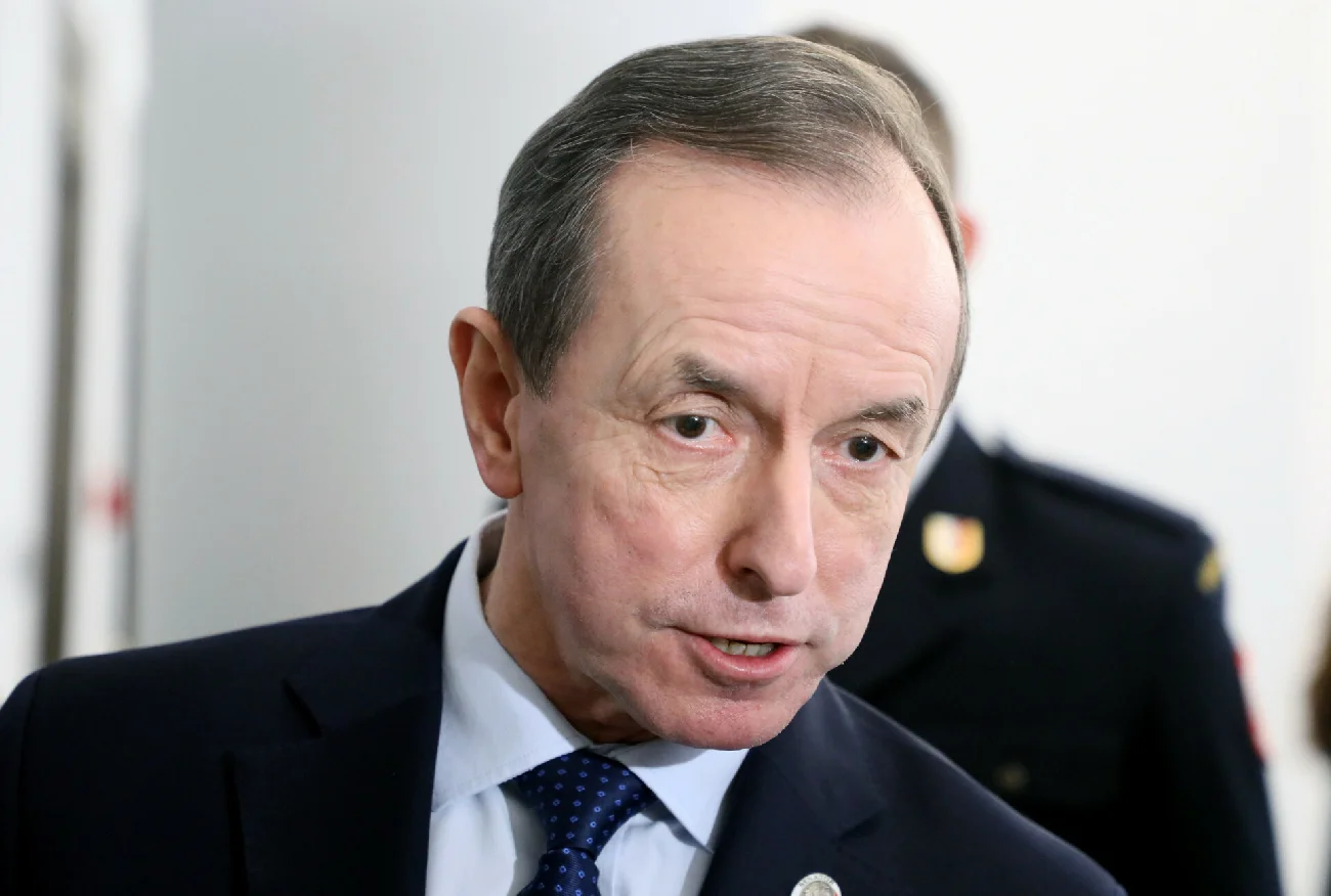 Adam Bielan o Łukaszu Mejzie: Jest mniejszym obciążeniem niż Tomasz Grodzki