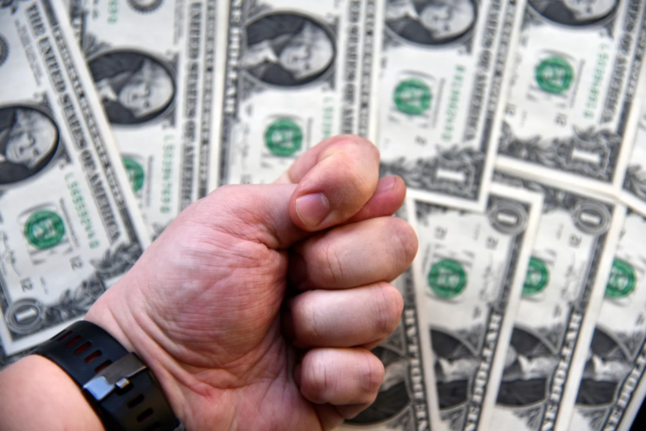 Miami: 33-latek wygrał milion dolarów dzięki zdrapce za 50$ Miami: 33-latek wygrał milion dolarów dzięki zdrapce za 50$