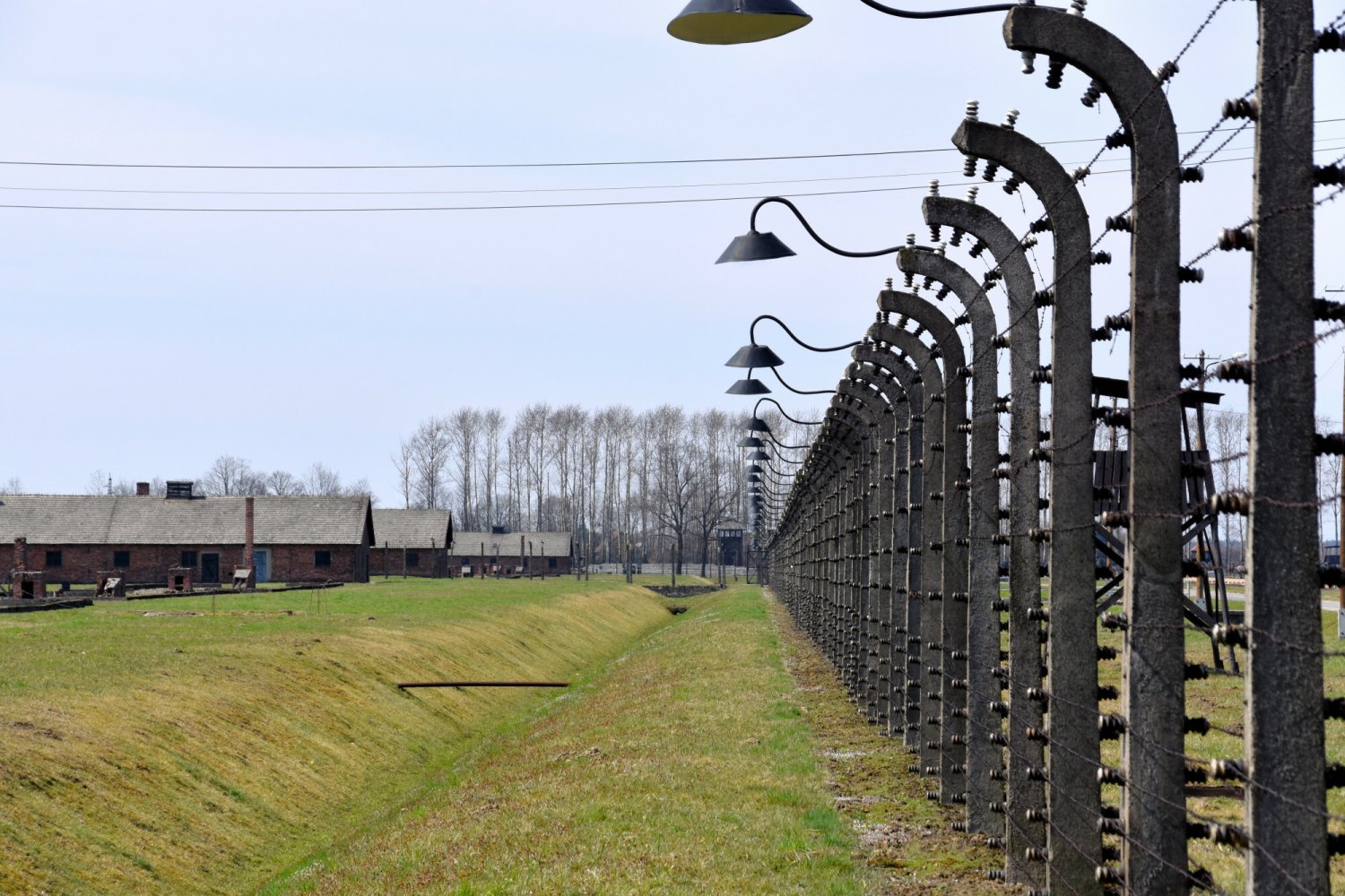 Wiceszef MSZ żąda przerosin od "Deutsche Welle" za nazwanie obozów zagłady "polskimi".