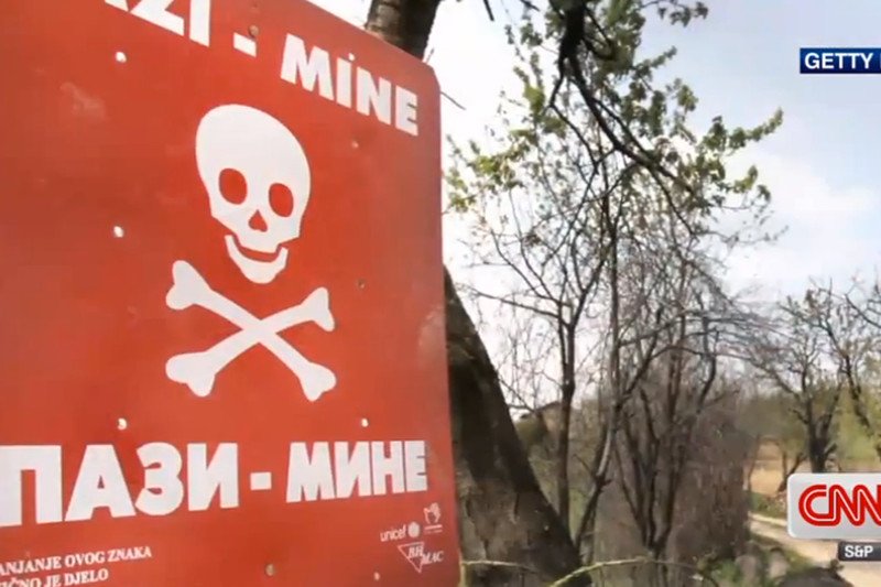 Katastrofalna powódź na Bałkanach bardziej niebezpieczna niż się wydawało. Wypłukała miny, które dryfują po Europie