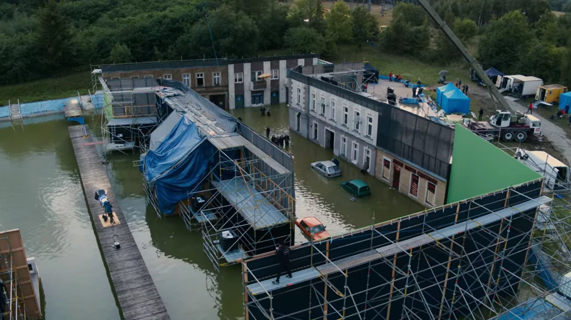 wielka woda netflix serial prawda fikcja krokodyl prezydent dziennikarka