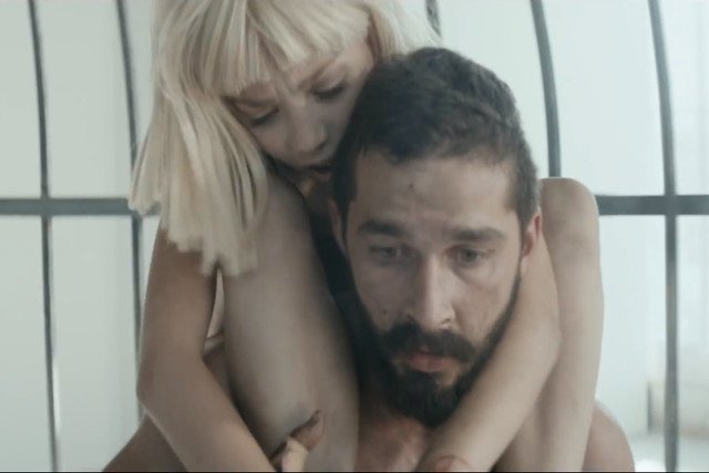 Sia śpiewa, Maddie znowu tańczy, a wraz z nią kolejne kontrowersje. "Ten teledysk to pedofilia!"