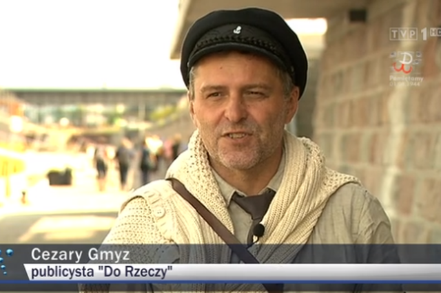 Cezary Gmyz był jednym z rozmówców "Wiadomości", którzy przekonywali o braku konfliktu między powstańcami.