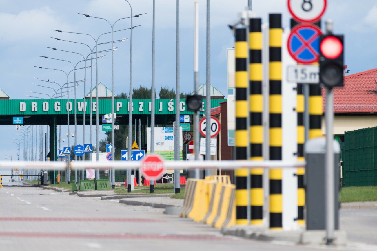 Rosjanie chcą wjechać do Polski, ale odchodzą z kwitkiem. Podano statystyki.