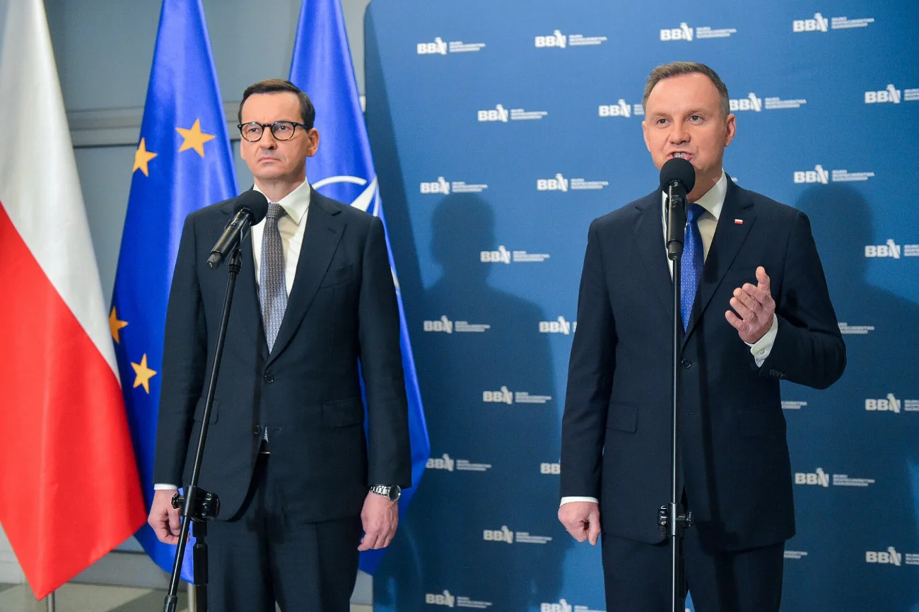 Prezydent Andrzej Duda spotkał się z premierem, ministrami oraz dowódcami wojskowymi w Biurze Bezpieczeństwa Narodowego.