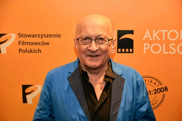 Wojciech Pszoniak w wywiadzie z Magdą Jethon krytykuje Jarosława Kaczyńskiego i rządy PiS.