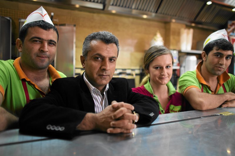 Warszawiacy mogą być spokojni, w czasie ramadanu uwielbiane przez nich "fastfoody" będą otwarte.