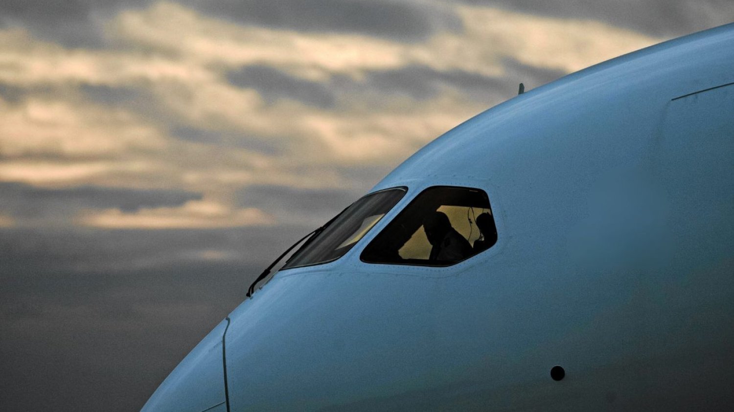 Boeing 787 Dreamliner linii Air India rozbił się w Ahmadabadzie tuż po starcie Air India używała takiej maszyny. Boeing 787 Dreamliner uległ katastrofie