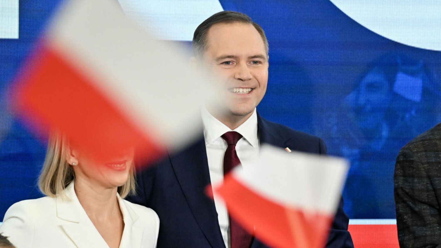 Tego nie usłyszycie od polityków PiS. Oto jak wypadł Nawrocki na tle ich byłych kandydatów Karol Nawrocki i PiS przemilczeli ten problem. A tak źle jeszcze nie było