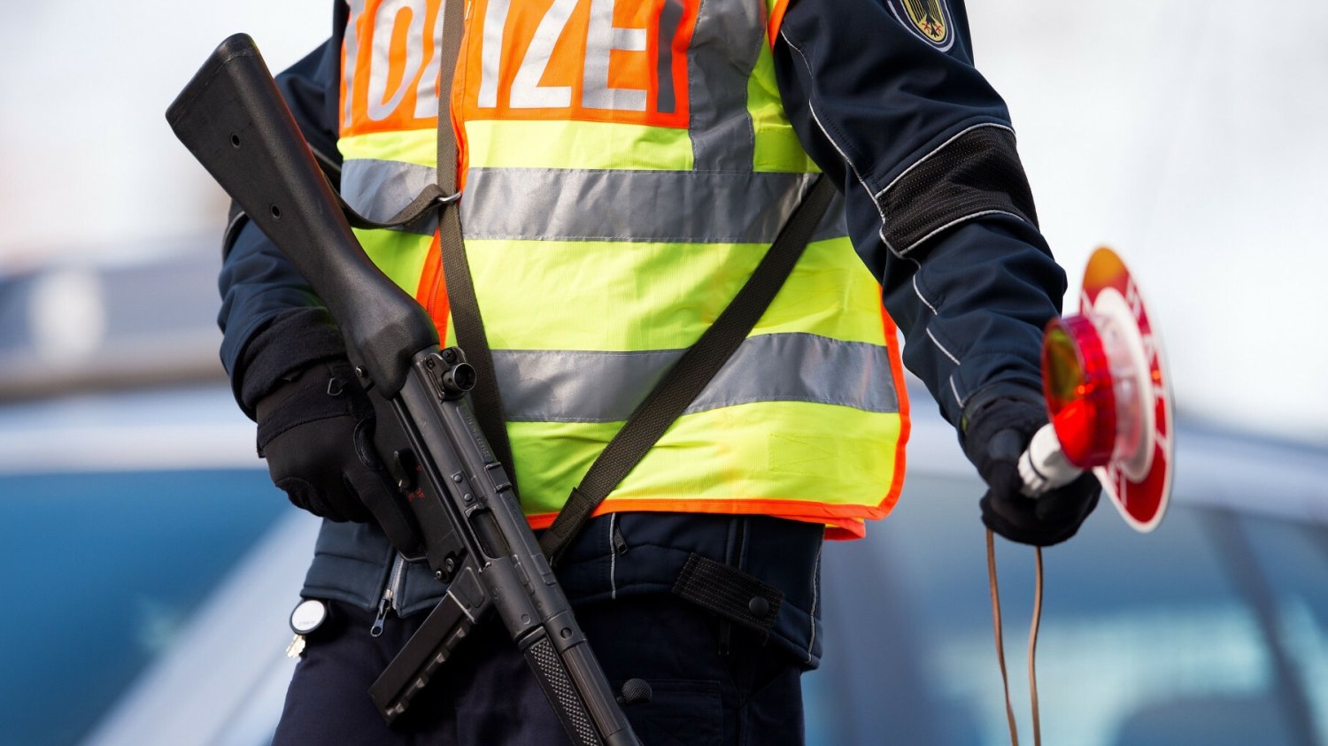 Nielegalni imigranci uciekają do Niemiec. Władze chcą zaostrzenia kontroli.