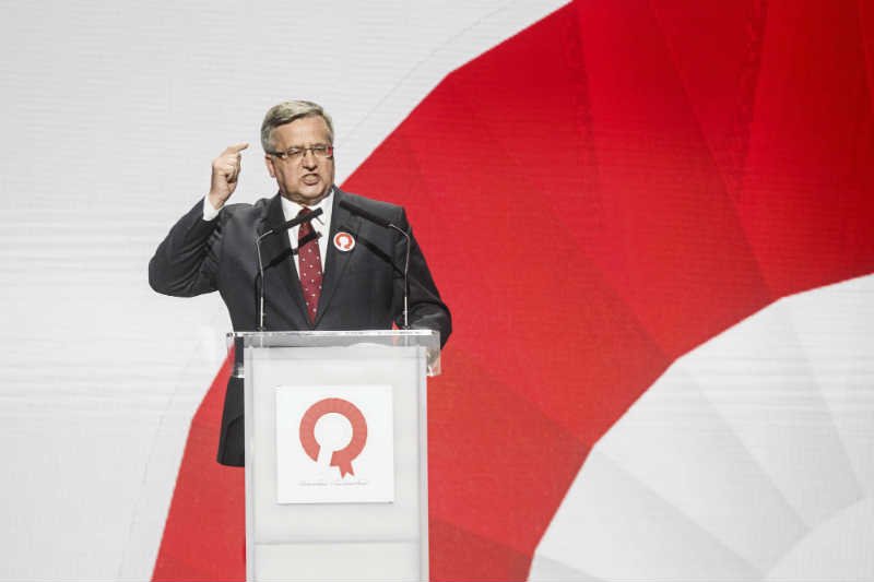 Sztab Komorowskiego pozwolił, aby debatę prezydencją prowadziło dwoje konserwatywnych dziennikarzy.