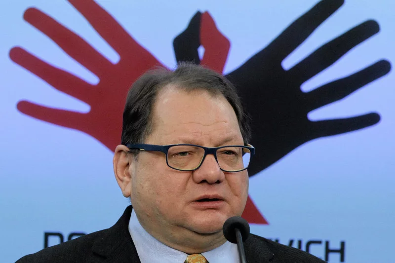 Ryszard Kalisz podjął decyzję w sprawie startu w wyborach prezydenckich. "To tragifarsa. Nie mogę w tym brać udziału"
