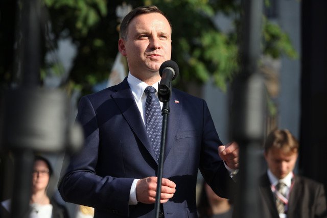 Andrzej Duda rozmawiał z Davidem Cameronem bez tłumacza