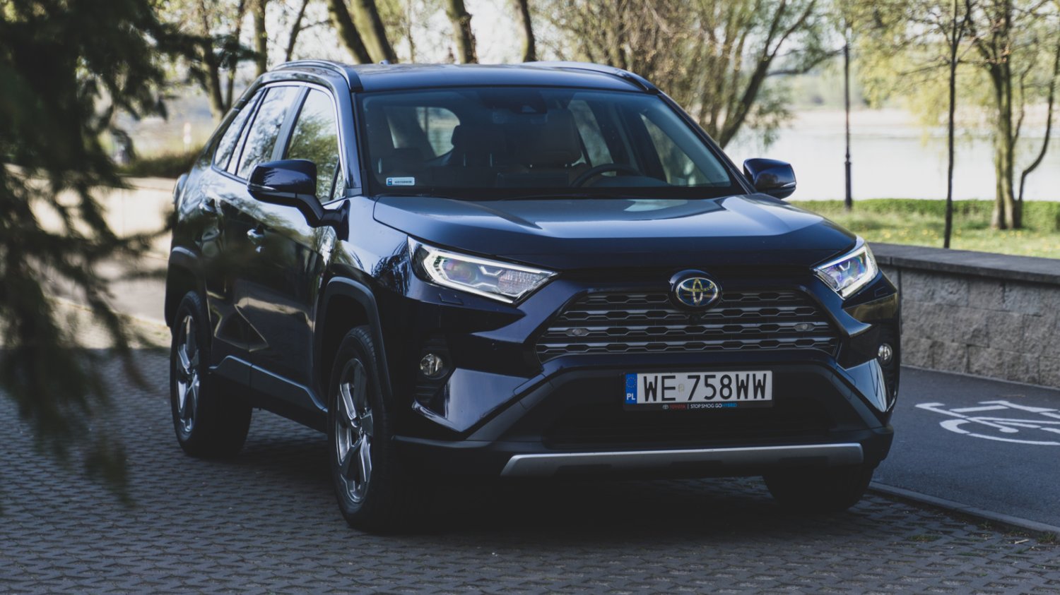 Toyota RAV4 to bardzo solidna propozycja.