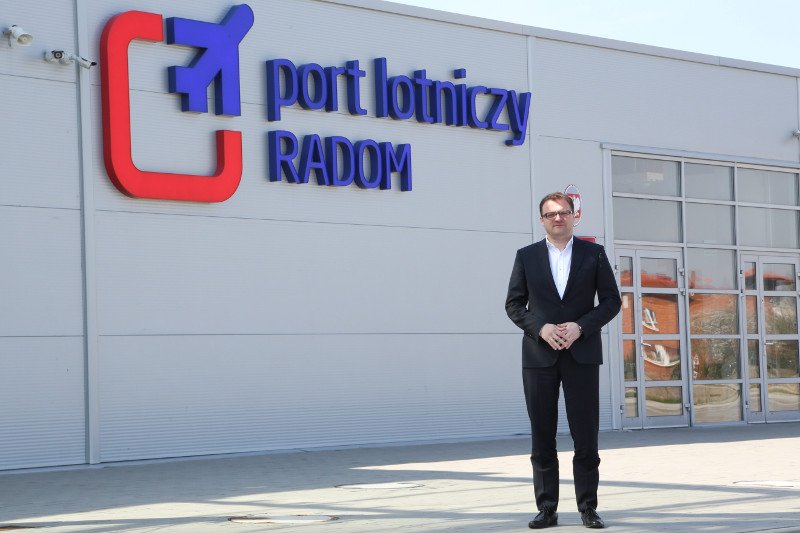 "Zostanie nam sama chytra baba". W Radomiu, po decyzji w sprawie Air Show, mówią o zemście za to, że prezydent miasta Radosław Witkowski jest z PO.