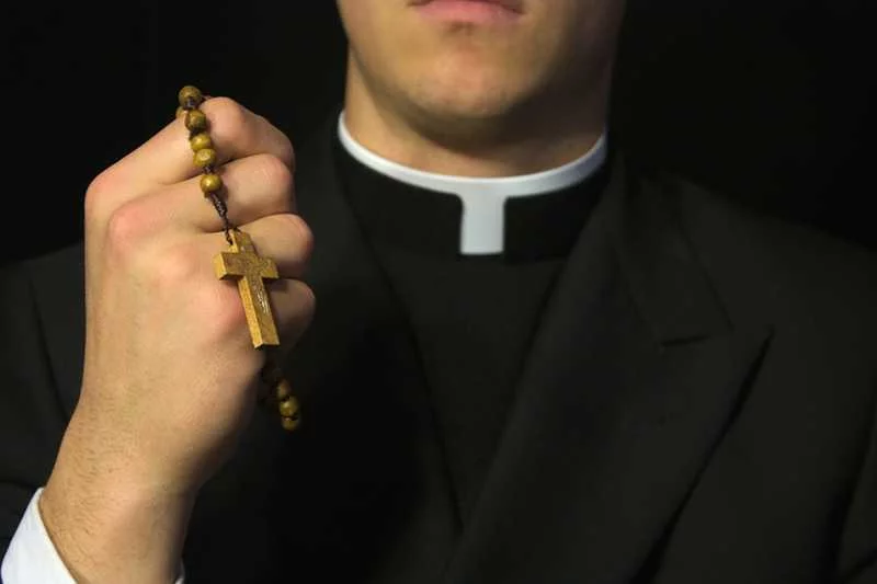 Homoseksualizm wśród księży to poważny problem, z jakim boryka się nie tylko Polska, ale i Watykan