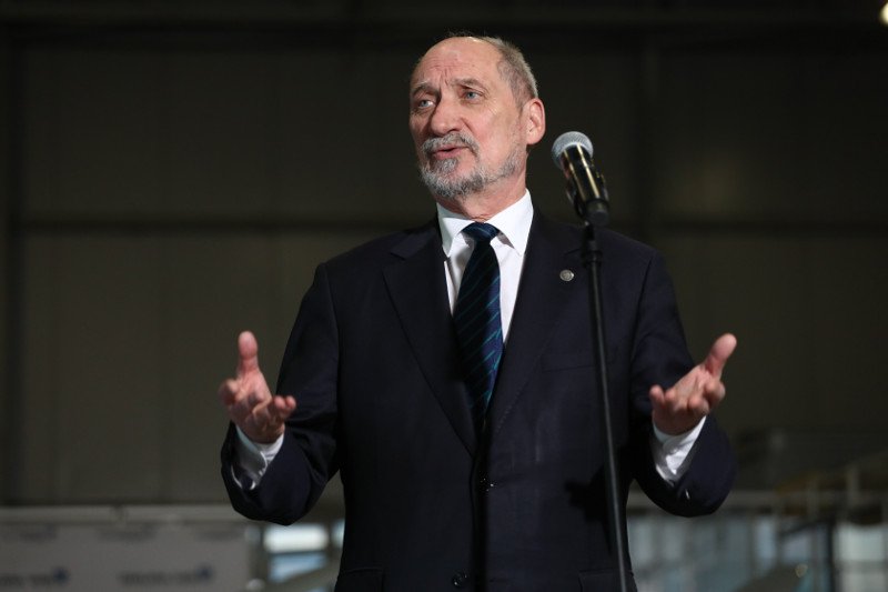 Ministerstwo Obrony Narodowej złożyło zawiadomienie do prokuratury na członków komisji Millera.