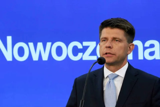 Ryszard Petru, lider Nowoczesnej, publikuje listę osób w spółkach Skarbu Państwa powiązanych z PiS.