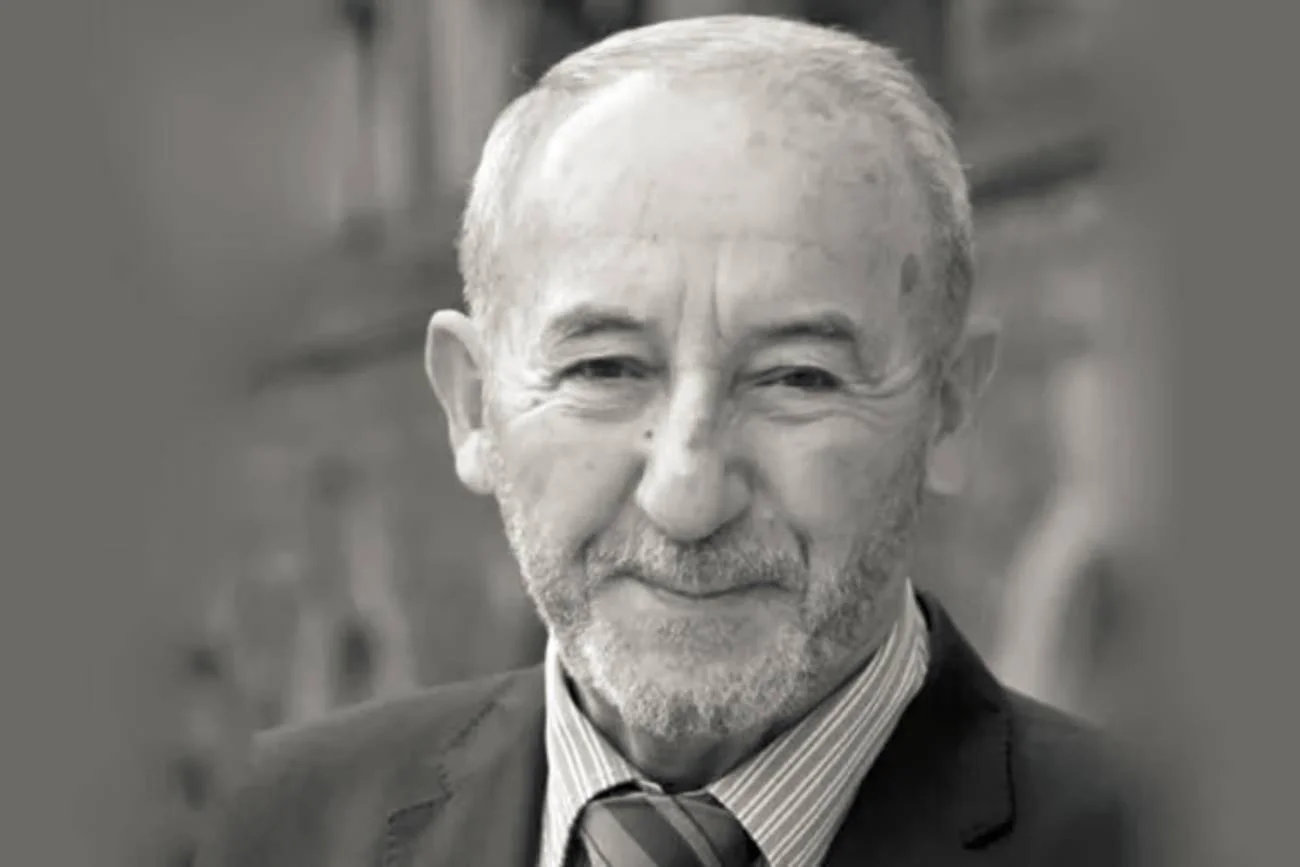 Prof. Andrzej Stepnowski.
