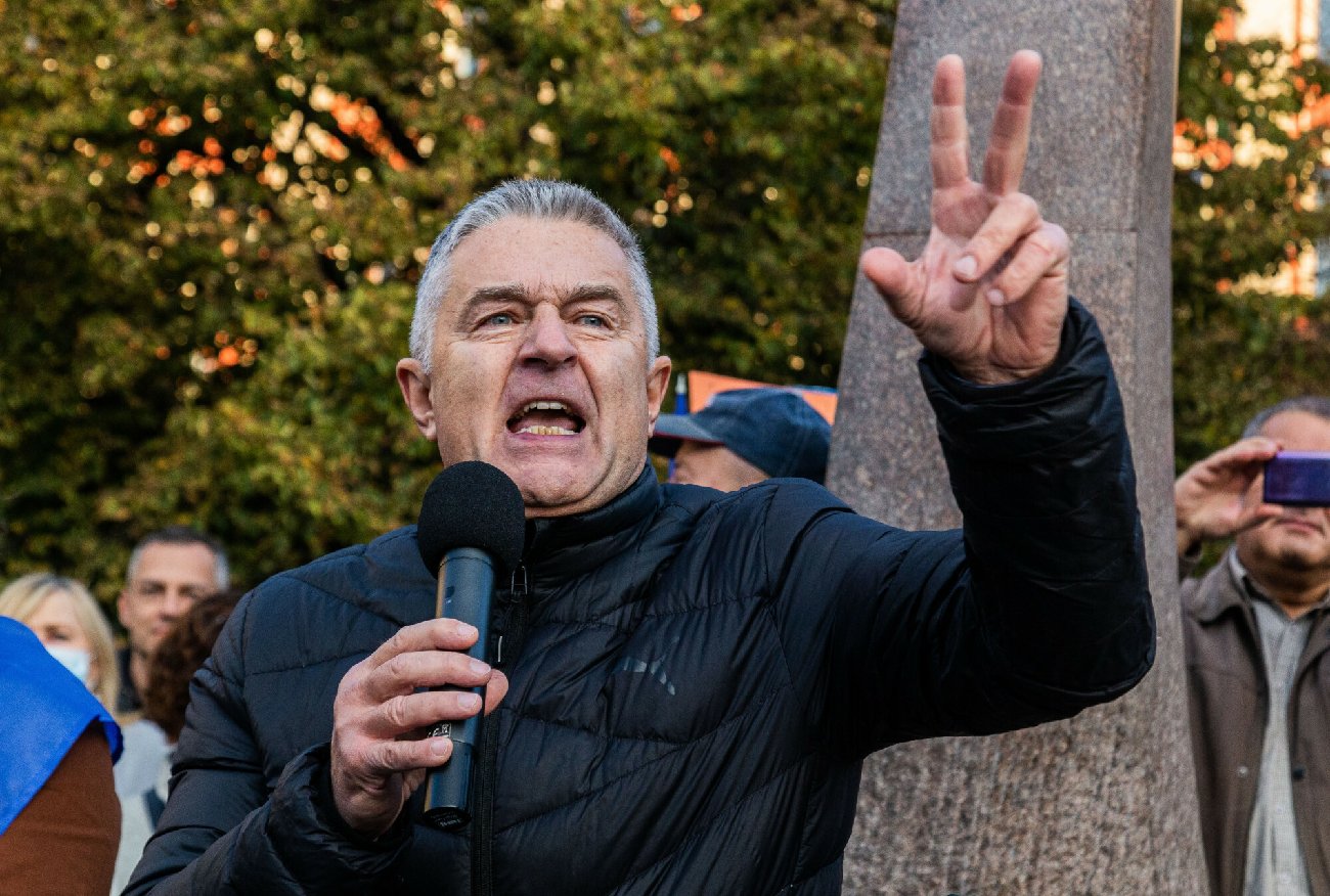 Władysław Frasyniuk stanie przed sądem za słowa o polskich żołnierzach.