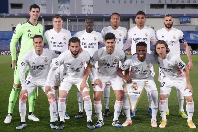 Zinedine Zidane buduje nowy Real Madryt, a klub buduje mu nowy stadion