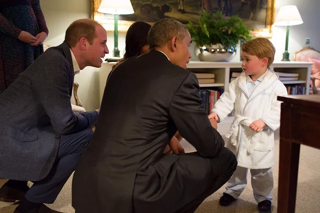 Jego Królewska Słodkość, książę George poznaje Baracka i Michelle Obamów
