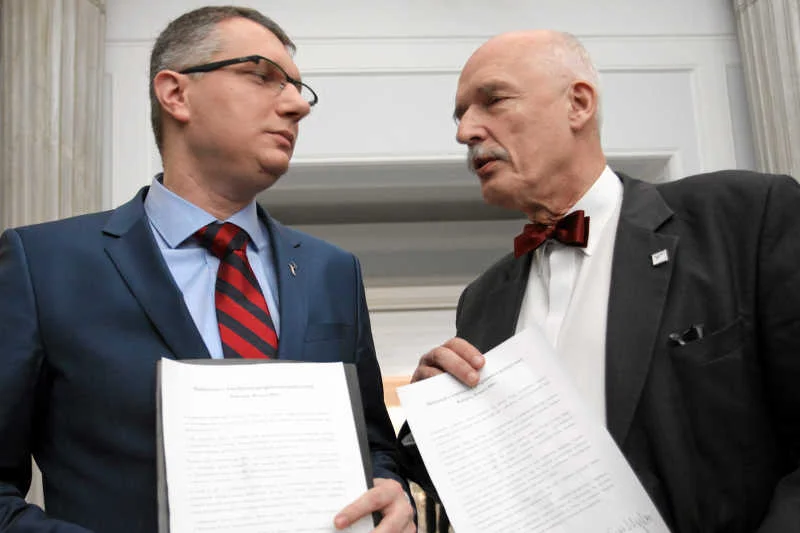Przemysław Wipler jako jedyny głosował przeciw podniesieniu świadczeń dla opiekunów dzieci niepełnosprawnych.