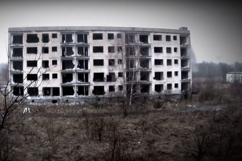 Polskie miasta-widma, przerażają i fascynują jednocześnie. Na zdjęciu: Kłomino.