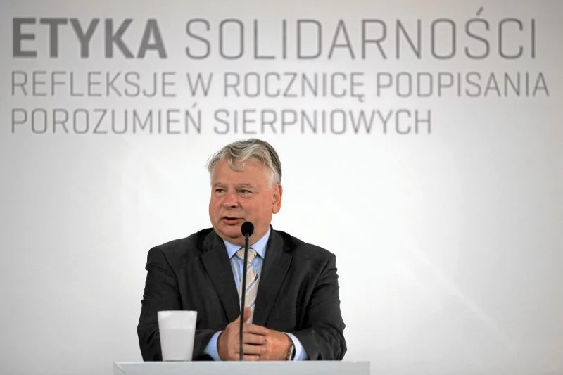 Bogdan Borusiewicz to człowiek niezwykle zasłużony, ale w aktualnej rzeczywistości politycznej na marszałka Senatu się nie nadaje.