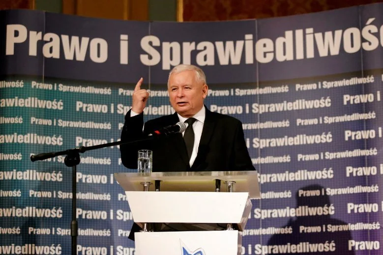 Tak PiS zdobywa polityczne fundusze.