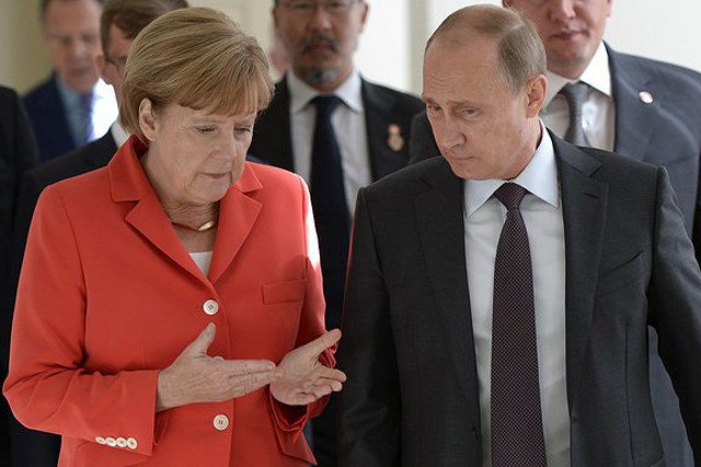 "The Independent" twierdzi, że Rosja prowadzi z Niemcami tajne negocjacje ws. kryzysu ukraińskiego