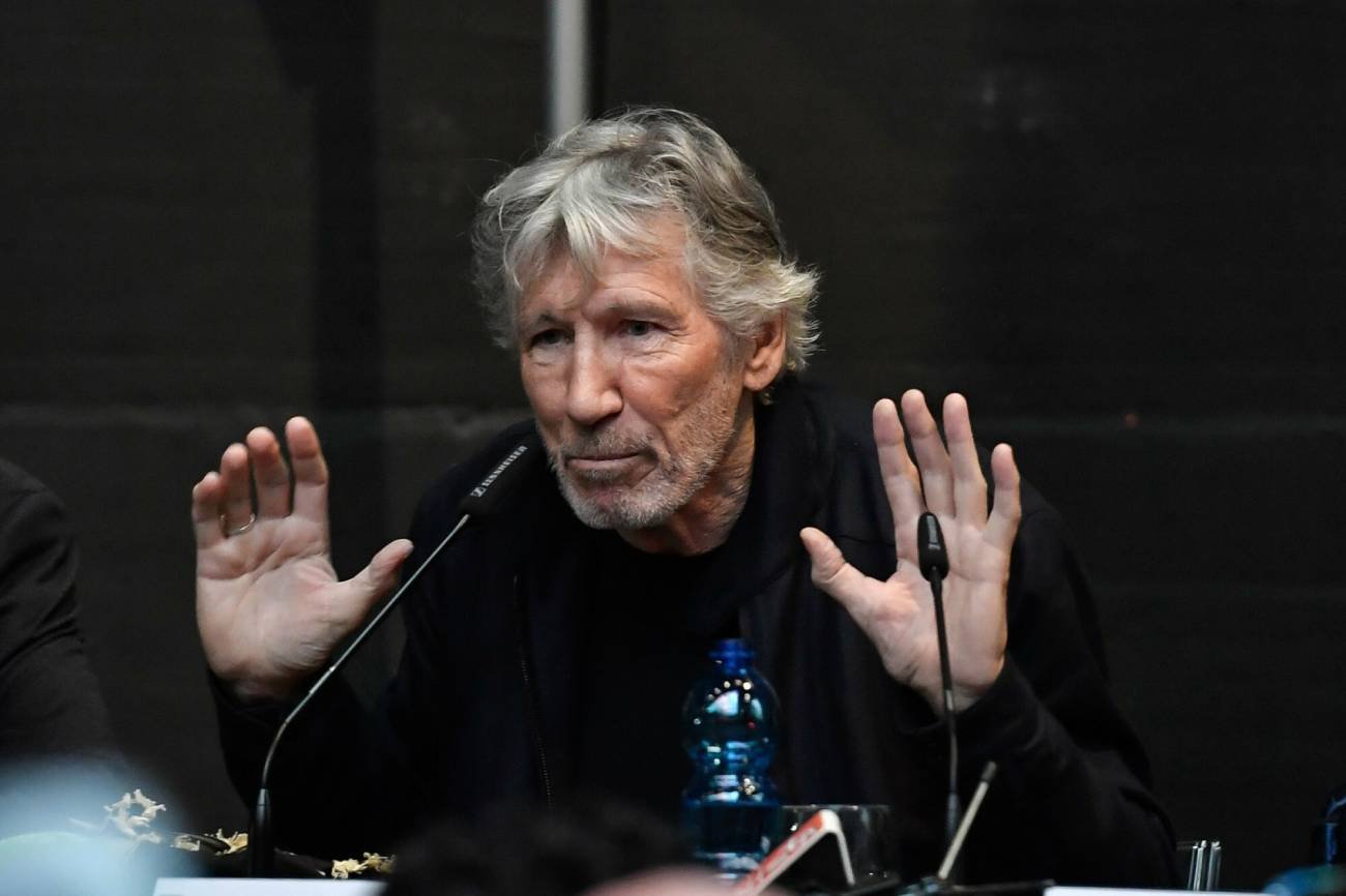 Śledztwo ws. Rogera Watersa. Na scenie miał strój jak mundur ss-mana