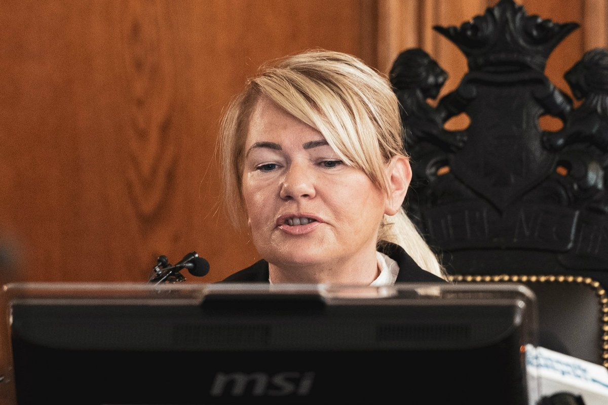 Sędzia Lidia Jedynak od dwóch miesięcy czyta sentencję wyroku ws. Amber Gold.