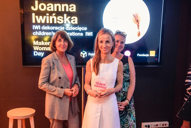 Joanna "Iwi" Iwińska tworzy własną markę - produkty dla dzieci. W ramach programu Maker Woman zaprojektowała poduszki, zagłówki, lampy i lustra