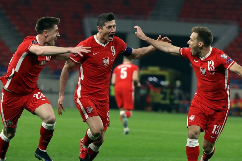 Robert Lewandowski uratował polskiej kadrze remis i jeden punkt