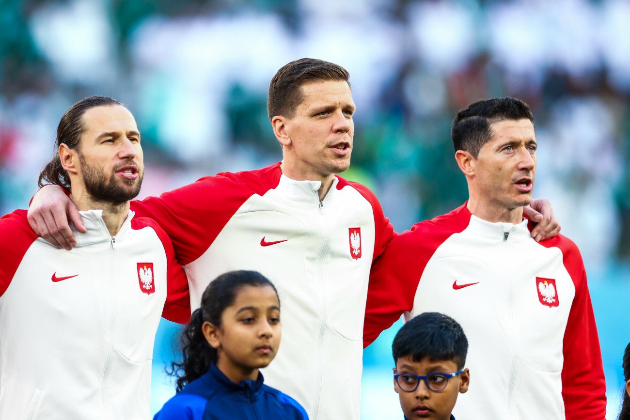 Wojciech Szczęsny i Robert Lewandowski zostali docenieni przez hiszpańskich dziennikarzy za swoje występy na MŚ.