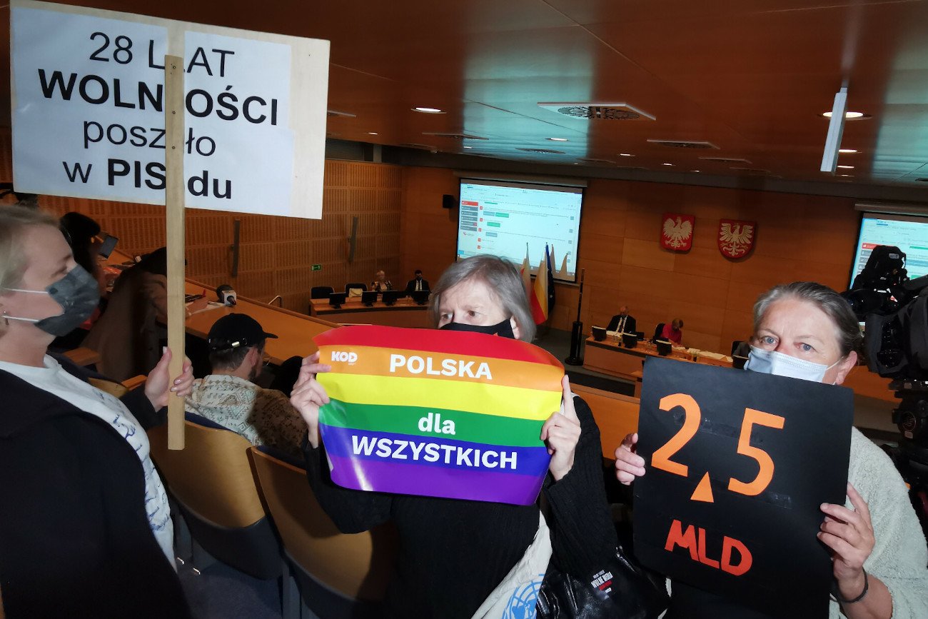 Sesja Sejmiku Województwa Małopolskiego ws. deklaracji anty-LGBT.