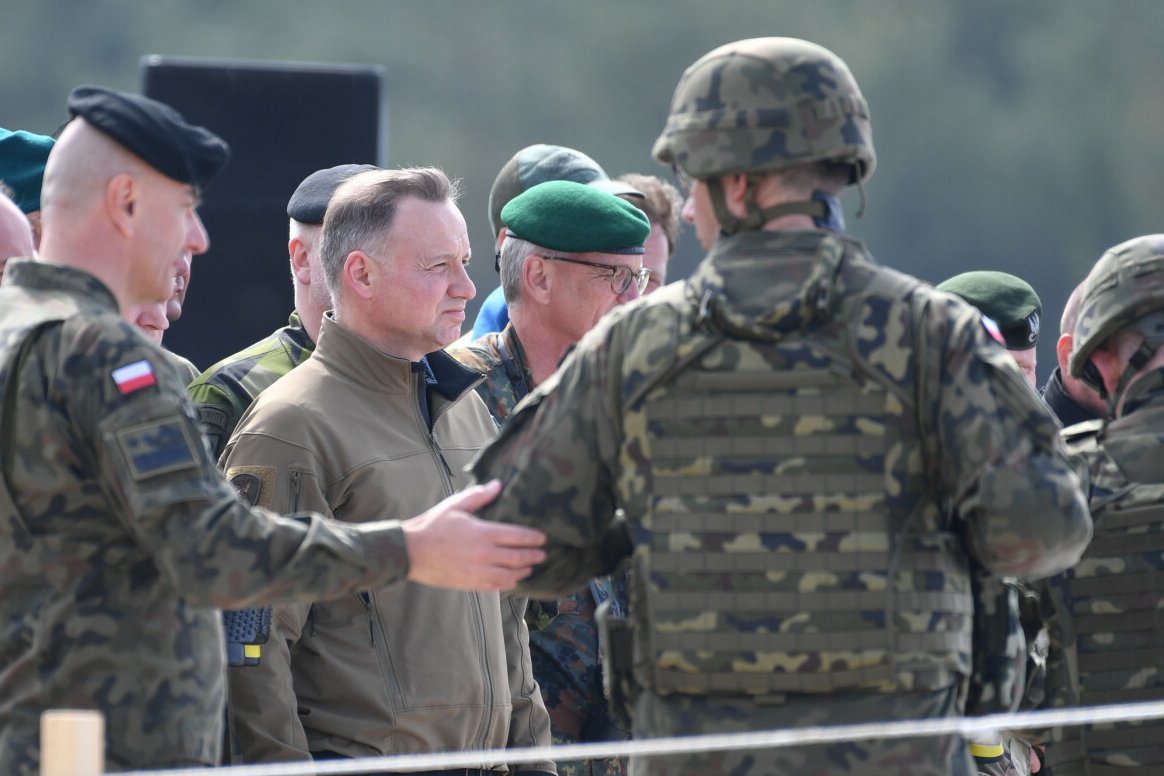 Duda z wystąpieniem o rakiecie, balonie szpiegowskim i działaniu wojska Duda z wystąpieniem o rakiecie, balonie szpiegowskim i działaniu wojska