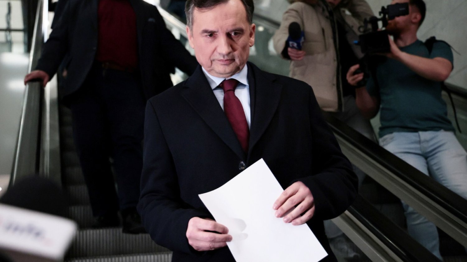 Zbigniew Ziobro zatrzymany. Poddał się policji na swoich warunkach.