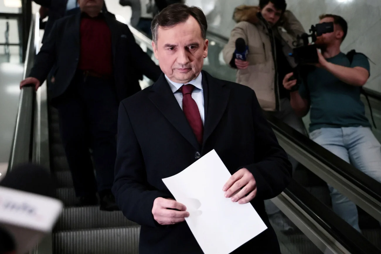 Zbigniew Ziobro zatrzymany. Poddał się policji na swoich warunkach.