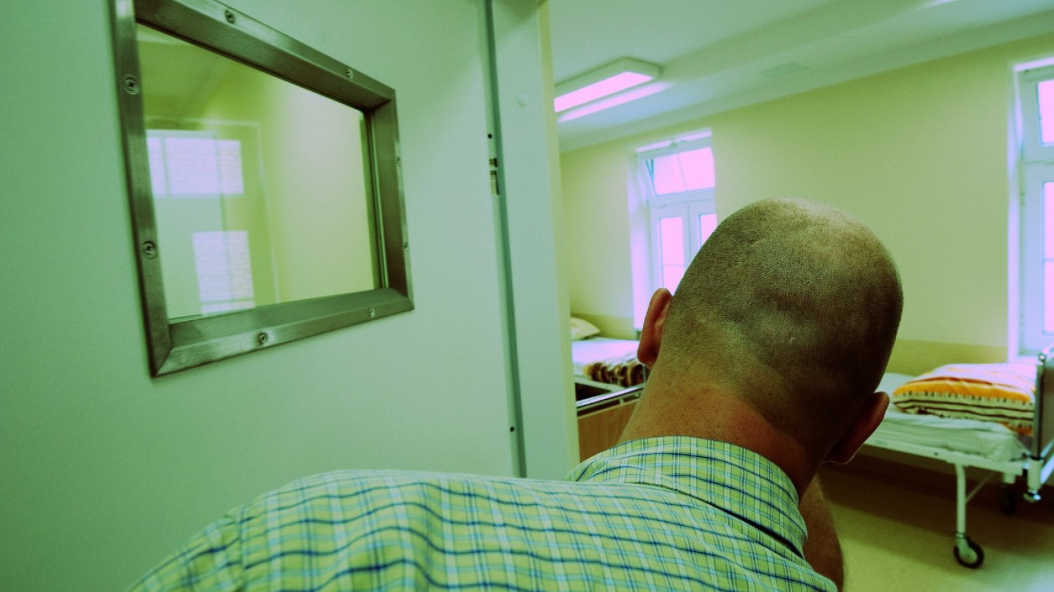 Nowela ustawy o ochronie zdrowia psychicznego rozszerzy możliwość przymusowej hospitalizacji psychiatrycznej.