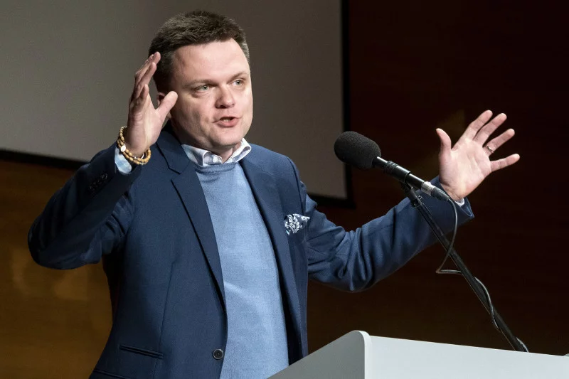 Szymon Hołownia po konferencji biskupów nt. pedofilii: być albo nie być Kościoła.