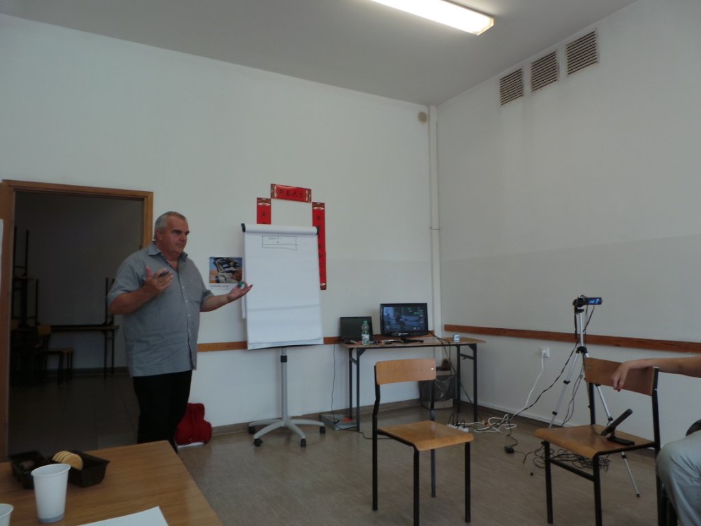 Alex Barszczewski, prowadzący Warsztaty komunikacyjne dla osób niepełnosprawnych